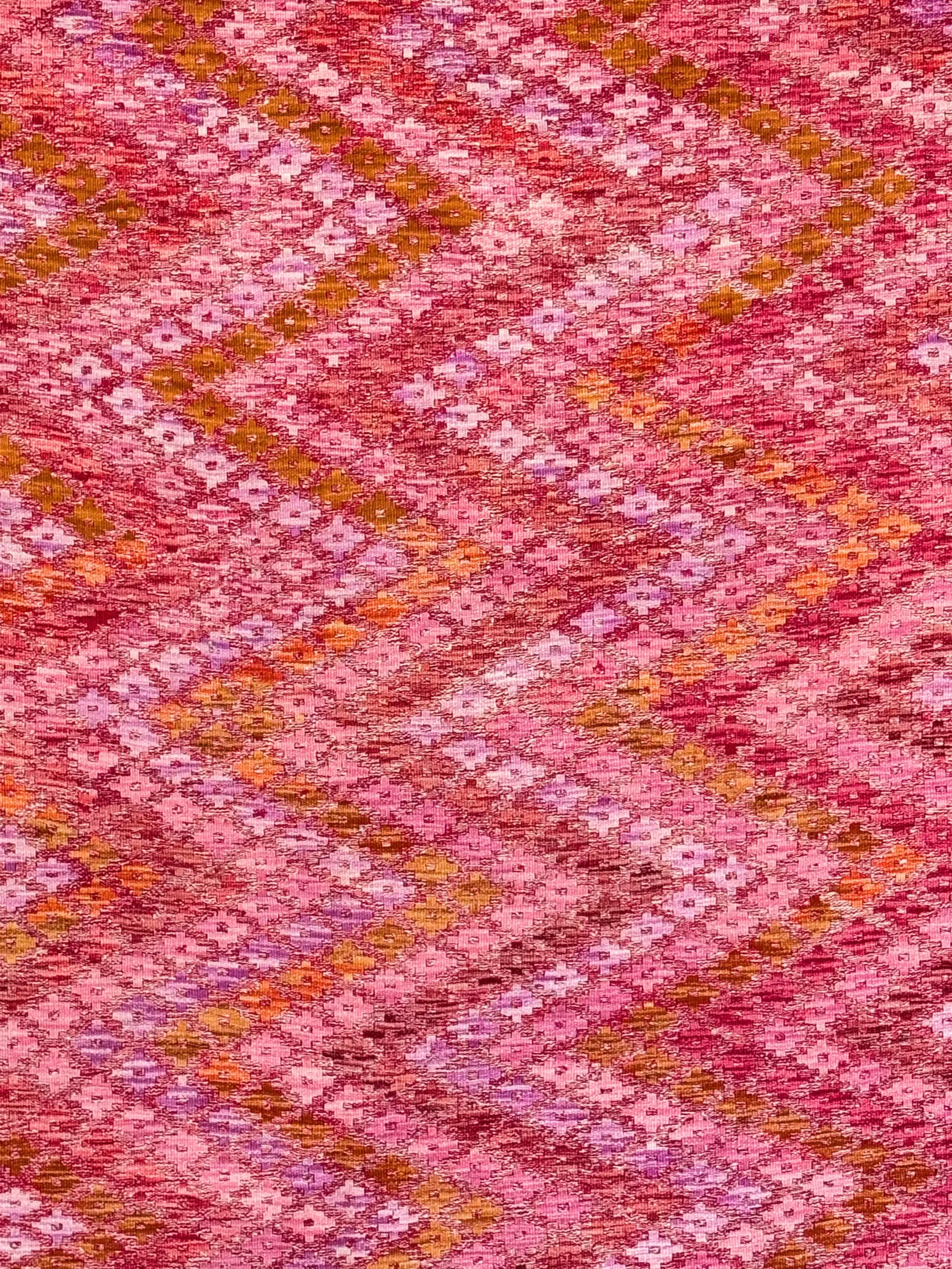 669456BIS détail motifs géométriques tapis Kilim rouge